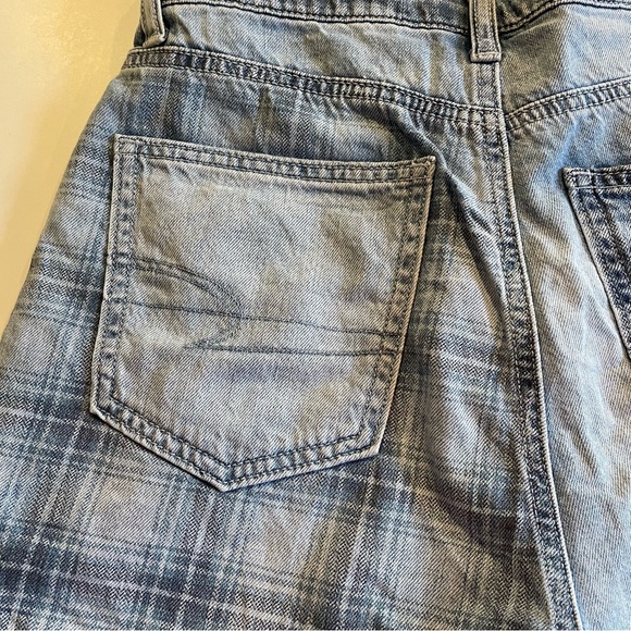 American Eagle Denim Shorts Sz 4Half Blue Plaid Highest Rise Mom Summer Casual - Picture 4 of 12